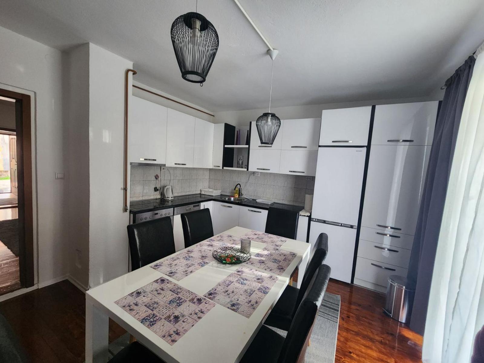 Apartman El Сараево Экстерьер фото